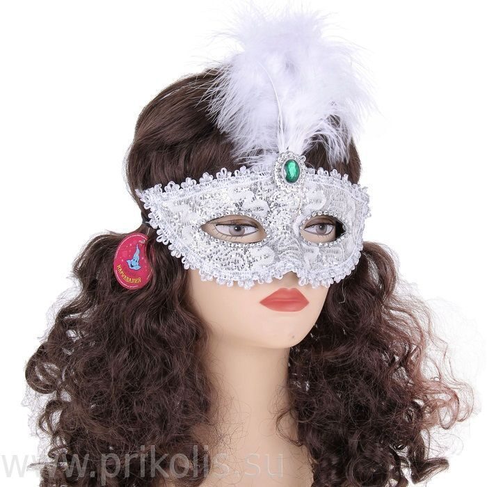 Стоковая фотография 1057510124: Woman Sleeping Mask | Shutterstock